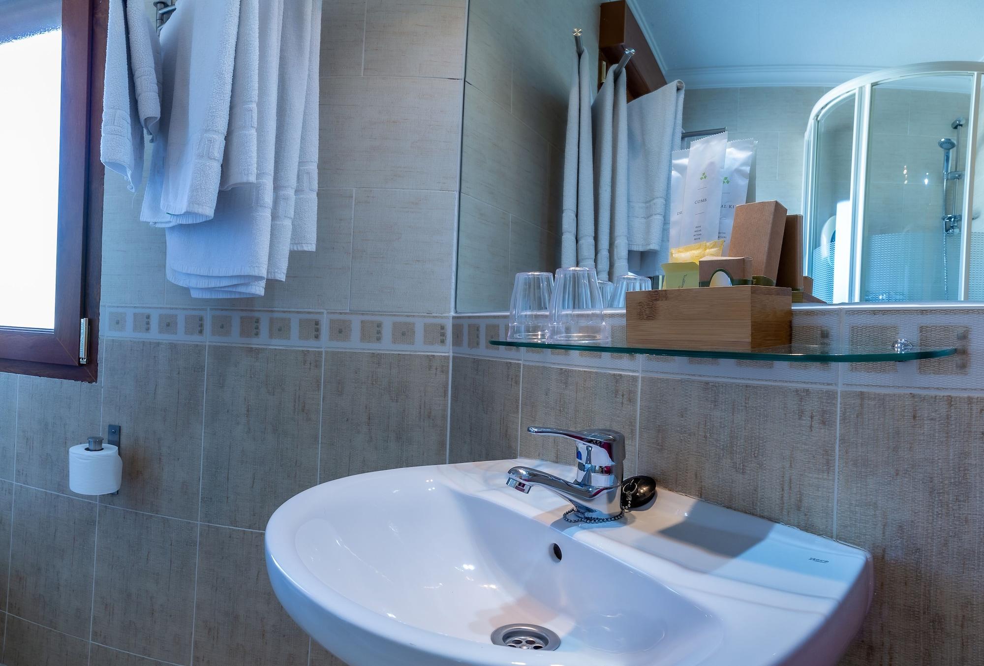 Hostal Rural El Cano By Vivere Stays Alpedrete Luaran gambar