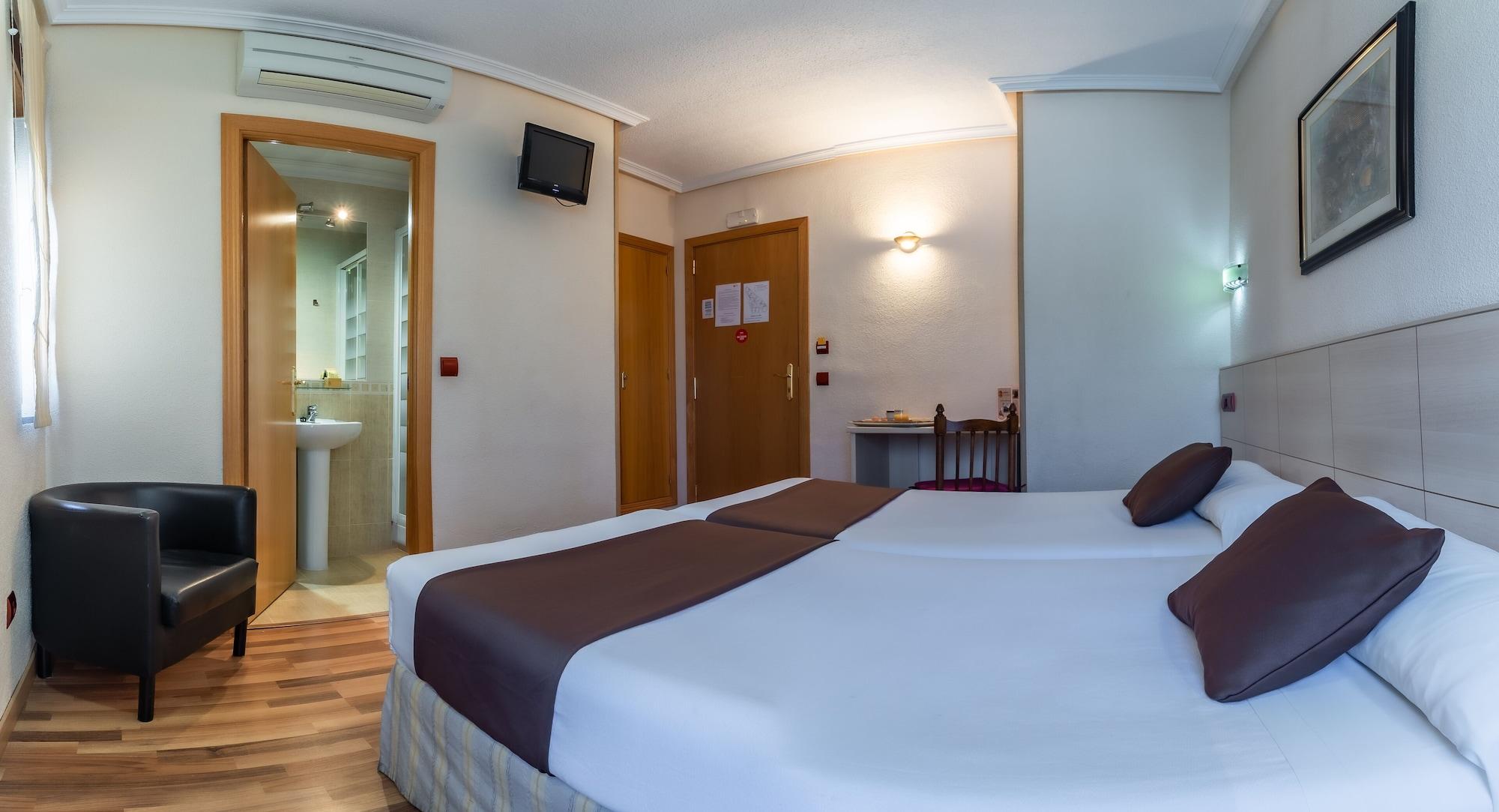 Hostal Rural El Cano By Vivere Stays Alpedrete Luaran gambar