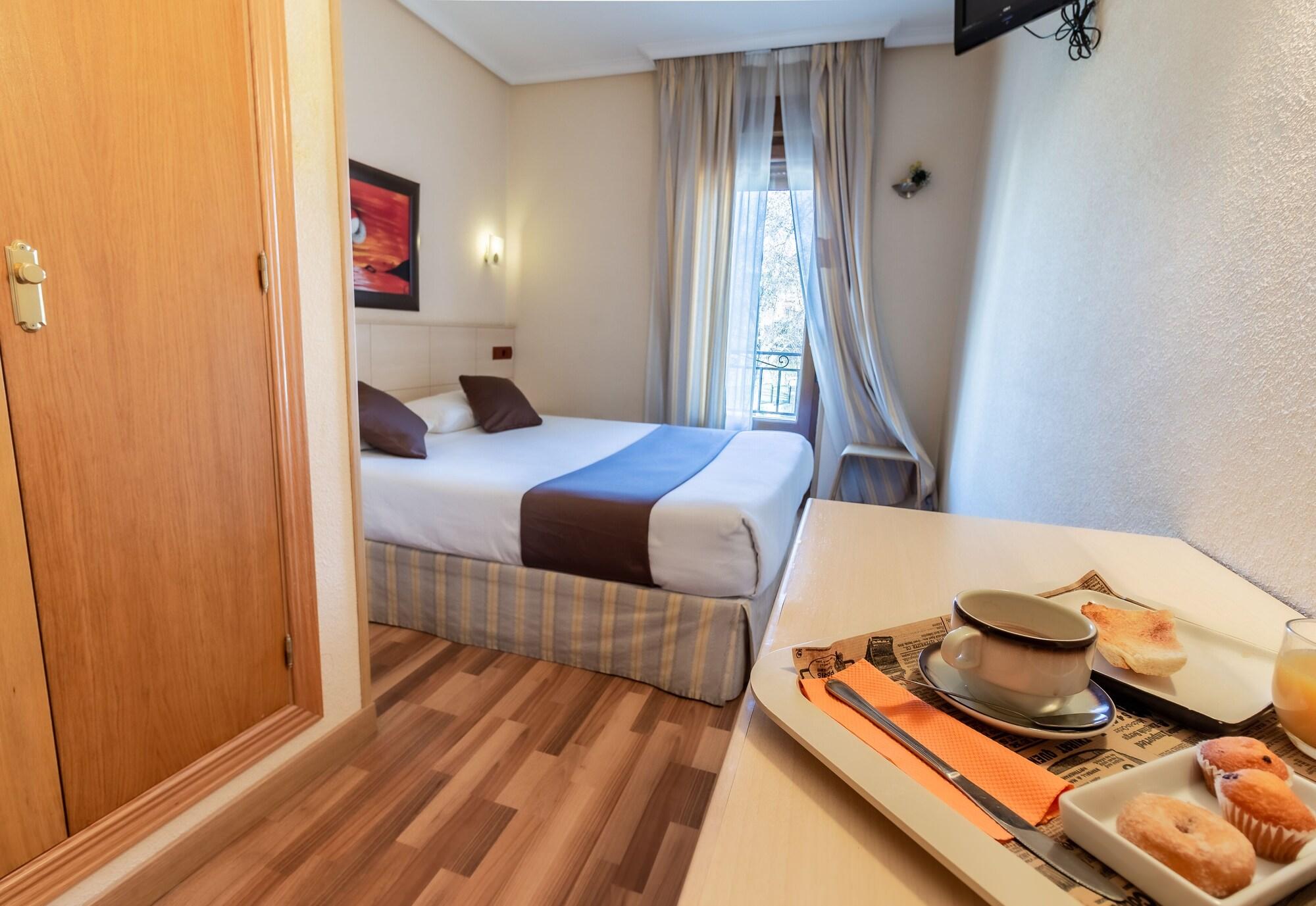 Hostal Rural El Cano By Vivere Stays Alpedrete Luaran gambar