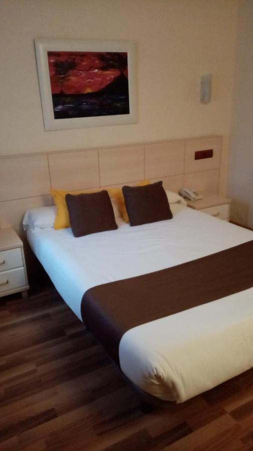 Hostal Rural El Cano By Vivere Stays Alpedrete Luaran gambar