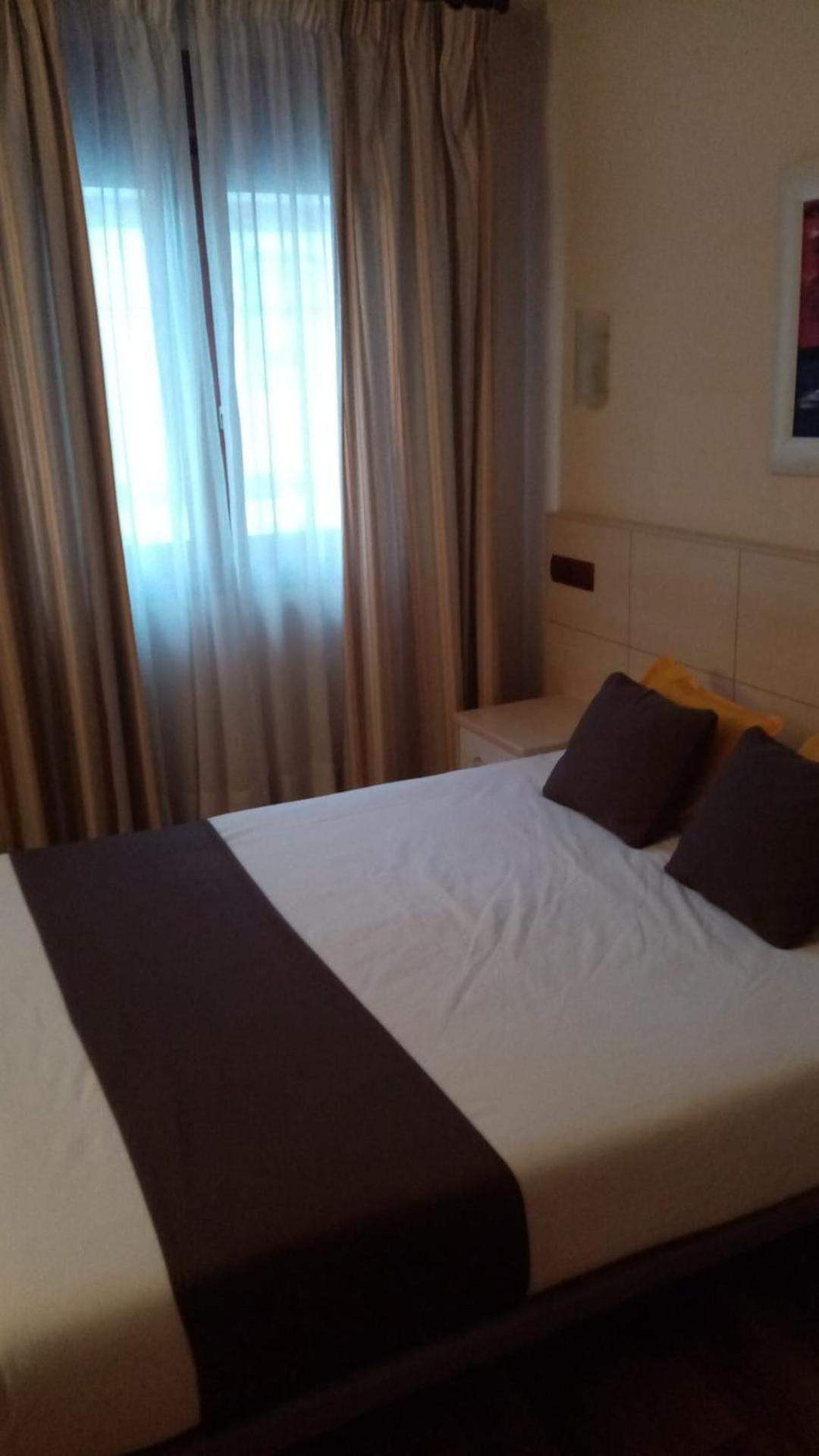 Hostal Rural El Cano By Vivere Stays Alpedrete Luaran gambar