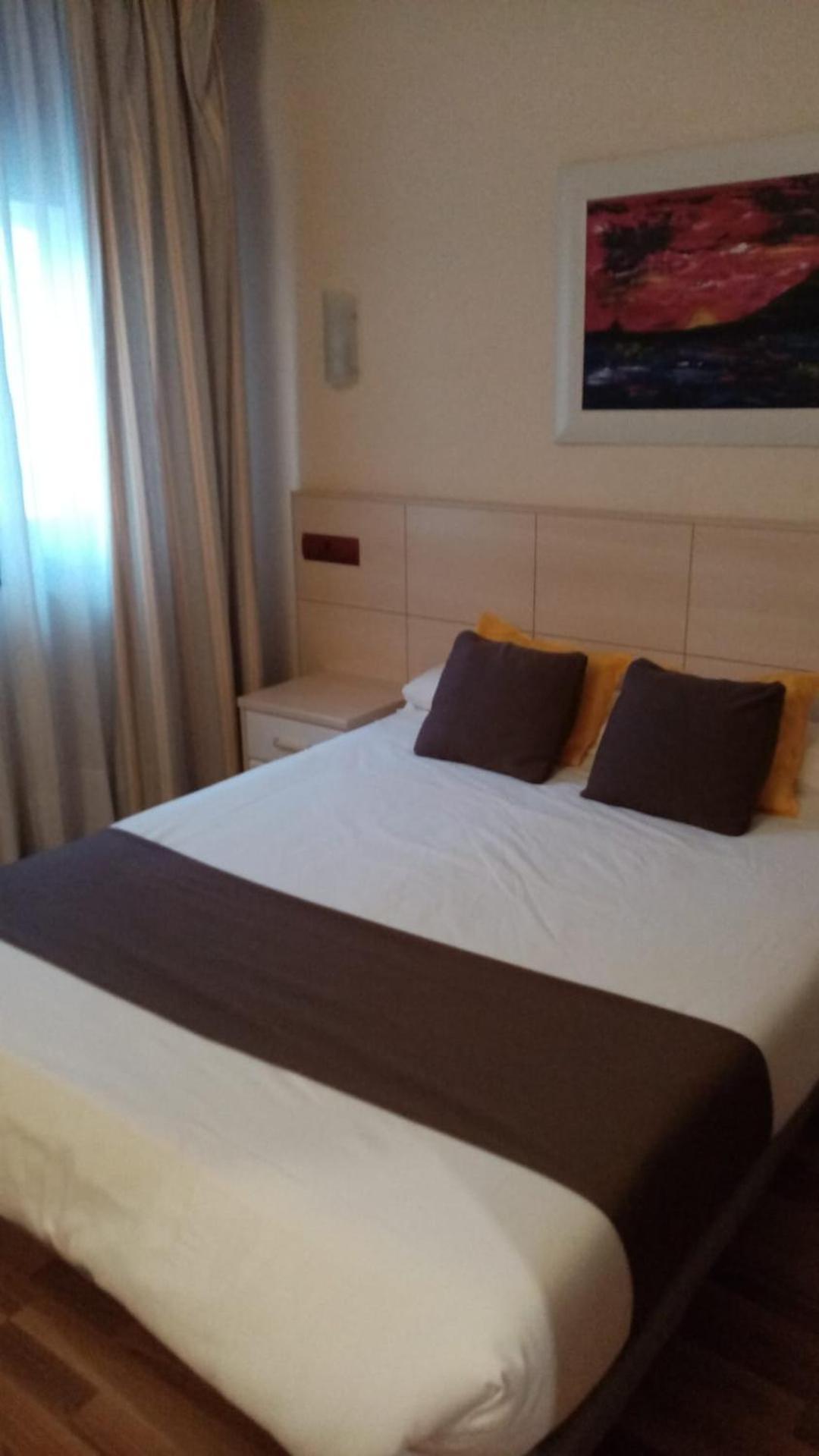 Hostal Rural El Cano By Vivere Stays Alpedrete Luaran gambar