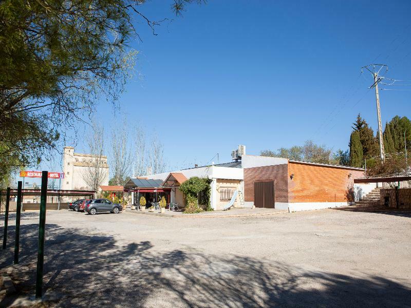 Hostal Rural El Cano By Vivere Stays Alpedrete Luaran gambar