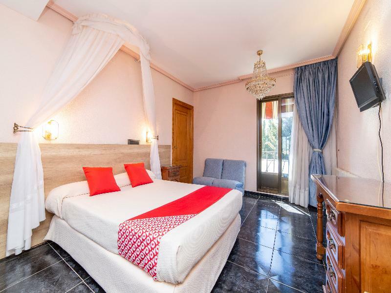 Hostal Rural El Cano By Vivere Stays Alpedrete Luaran gambar