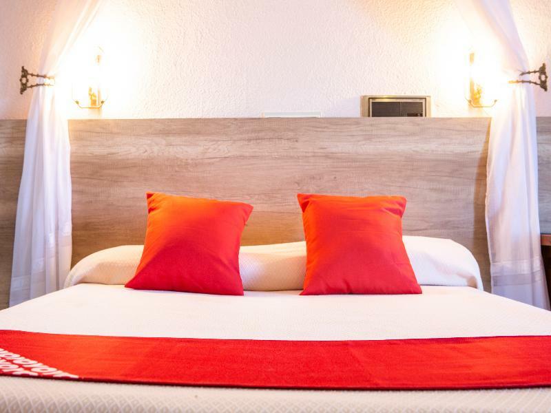 Hostal Rural El Cano By Vivere Stays Alpedrete Luaran gambar