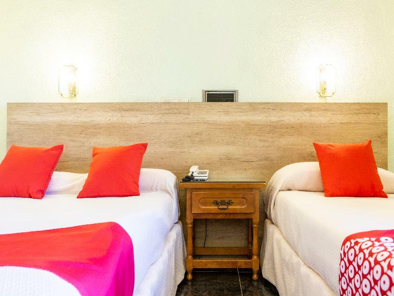 Hostal Rural El Cano By Vivere Stays Alpedrete Luaran gambar