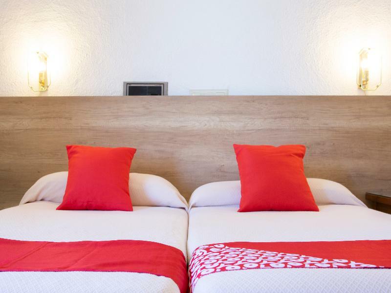 Hostal Rural El Cano By Vivere Stays Alpedrete Luaran gambar