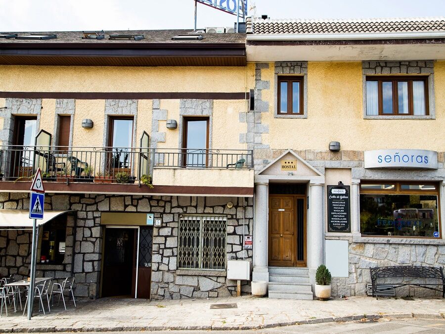 Hostal Rural El Cano By Vivere Stays Alpedrete Luaran gambar